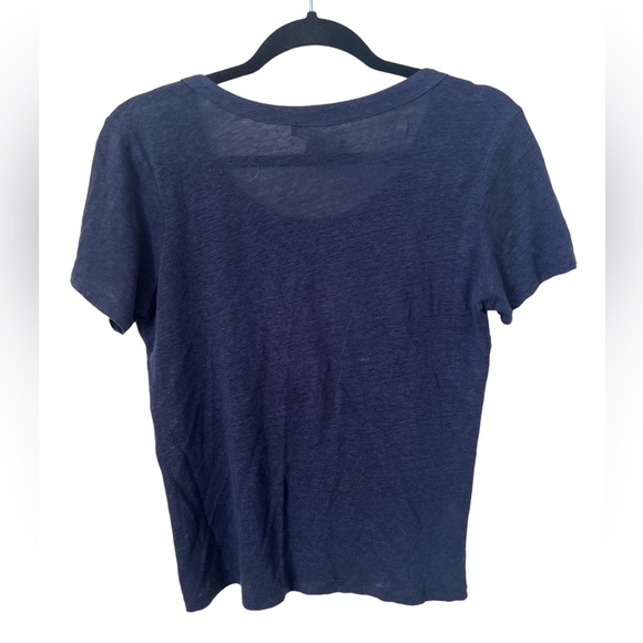 Tommy Bahama Navy Blouse With Flowers Size XS 100% linen - Picture 2 of 5